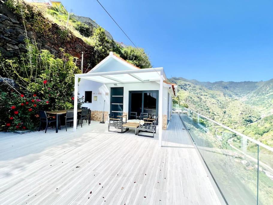 Mar A Vista By Your Madeira Rentals Ponta do Sol  Exterior photo