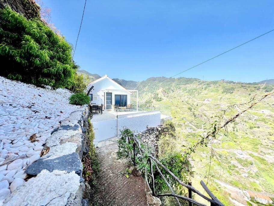 Mar A Vista By Your Madeira Rentals Ponta do Sol  Exterior photo