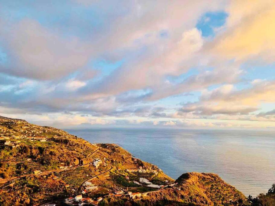 Mar A Vista By Your Madeira Rentals Ponta do Sol  Exterior photo